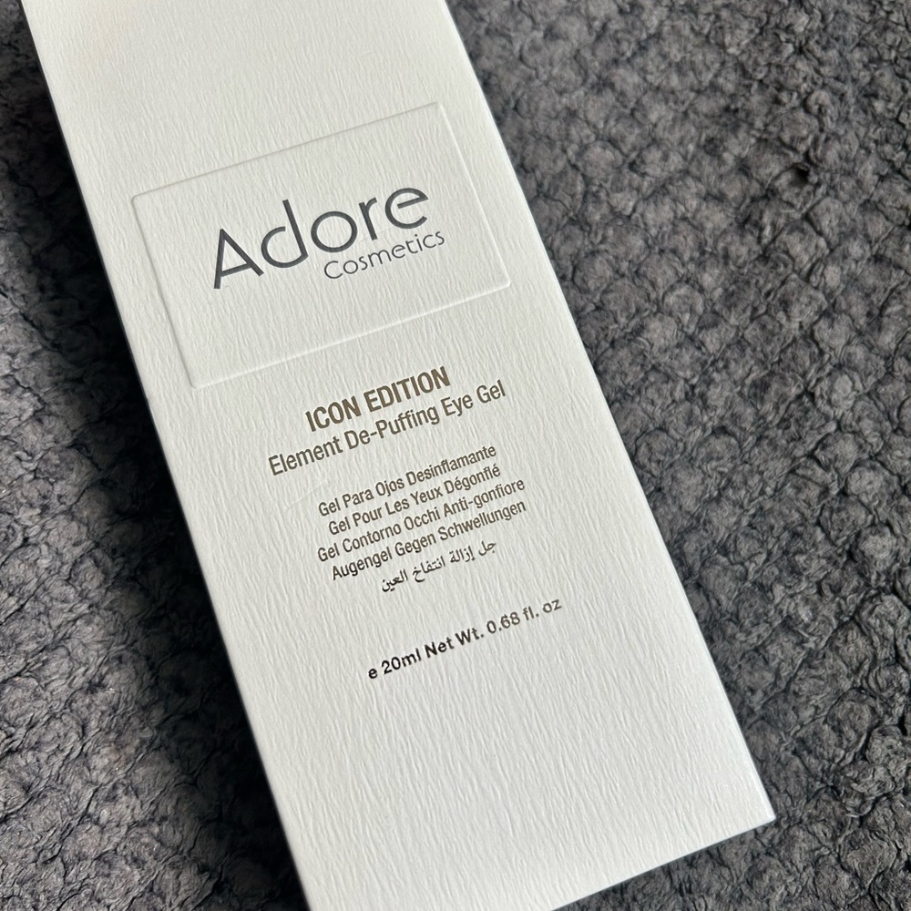 Adore Icon Edition Eye Gel in Pink Packaging